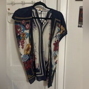 Beautiful Anthropologie Moth kimono/ top